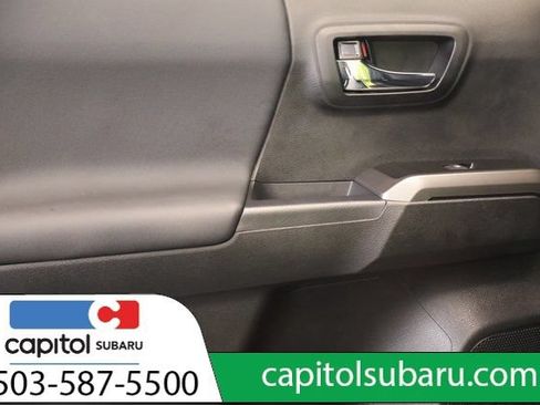 Used 2023 Toyota Tacoma TRD Sport w/ TRD Premium Sport Package AWD/4WD image 34