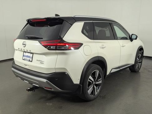 Used 2021 Nissan Rogue Platinum AWD/4WD image 7