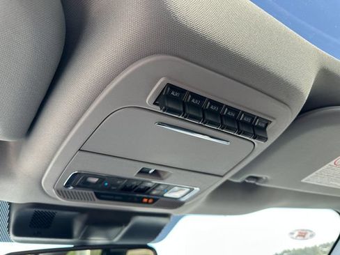 New 2026 Ford F250 Lariat AWD/4WD image 18