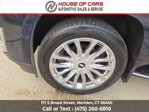 Used 2019 Cadillac Escalade Luxury AWD/4WD image 19