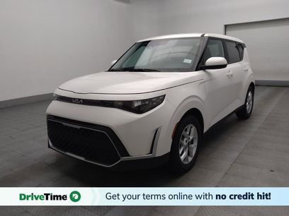 Used 2025 Kia Soul LX w/ LX Technology Package