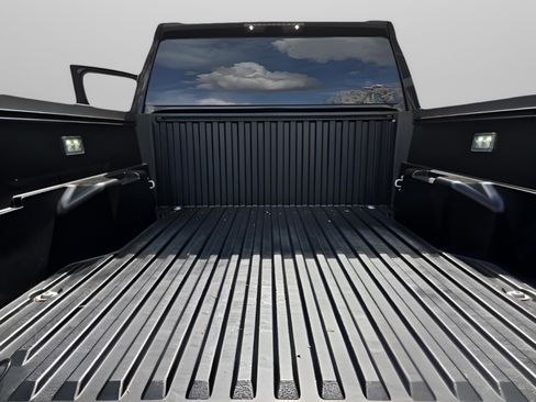 Certified 2025 Toyota Tacoma SR image 32