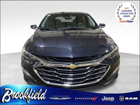 Used 2023 Chevrolet Malibu LT FWD image 2
