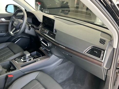 Certified 2025 Audi Q5 2.0T Premium image 23