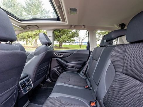 Used 2020 Subaru Forester Premium AWD/4WD image 15