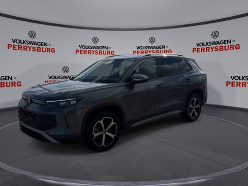 New 2026 Volkswagen Tiguan SE image 4