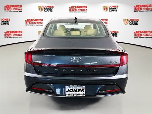 Certified 2022 Hyundai Sonata Limited image 17