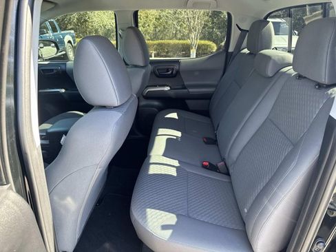 Certified 2022 Toyota Tacoma SR5 w/ Technology Package image 14