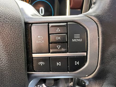 Used 2023 Ford F150 Lariat w/ Equipment Group 502A High AWD/4WD image 39