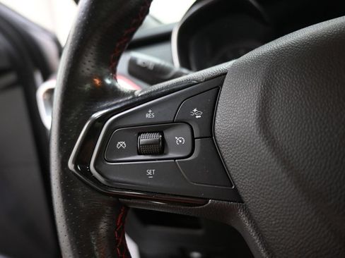 Used 2021 Chevrolet TrailBlazer RS w/ Sun and Liftgate Package FWD image 29