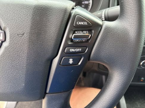 Used 2025 Nissan Frontier S image 28