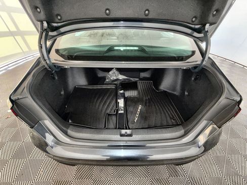 Used 2023 Honda Accord EX-L image 25