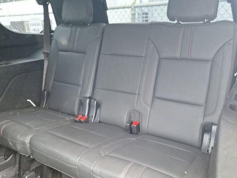 Used 2021 Chevrolet Tahoe RST AWD/4WD image 19