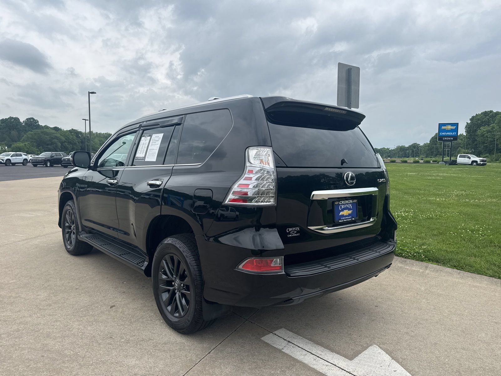 Used 2023 Lexus GX 460 Premium w/ Premium Plus Package AWD/4WD image 10