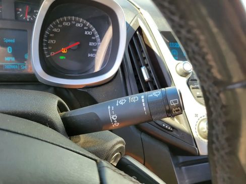 Used 2011 Chevrolet Equinox LT w/ Driver Convenience Package image 29