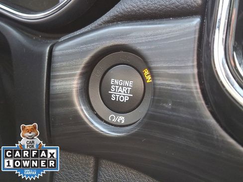 Used 2021 Jeep Grand Cherokee Laredo X image 26