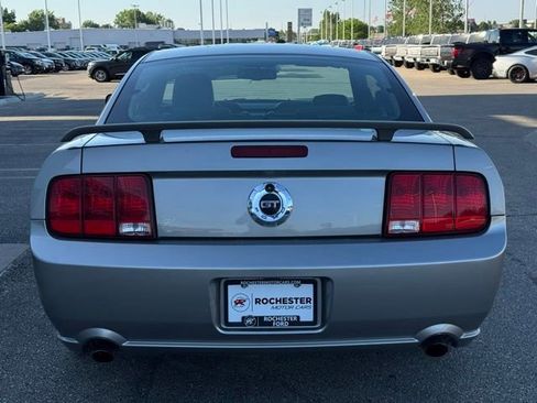 Used 2008 Ford Mustang GT RWD image 35