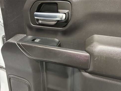 Used 2023 Chevrolet Silverado 3500 LT image 23