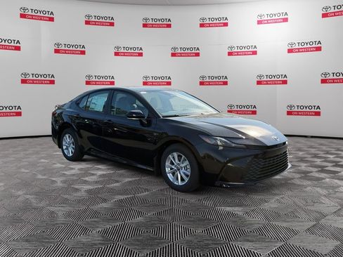 New 2026 Toyota Camry LE image 7