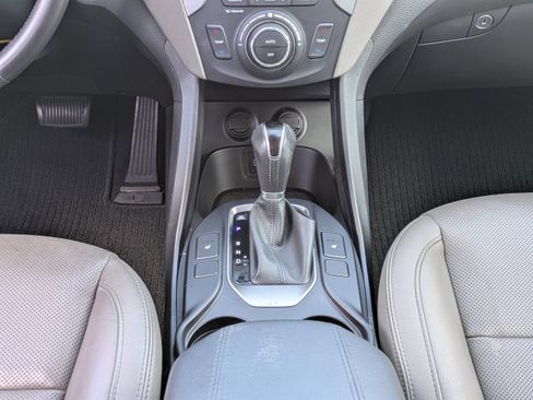Used 2017 Hyundai Santa Fe Sport FWD image 18