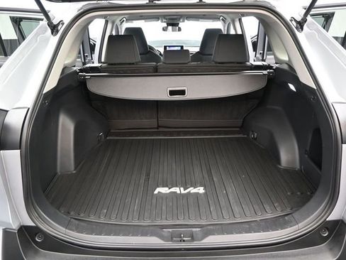 Used 2024 Toyota RAV4 LE image 13
