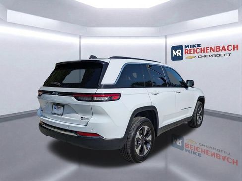 Used 2024 Jeep Grand Cherokee Limited 4xe AWD/4WD image 4