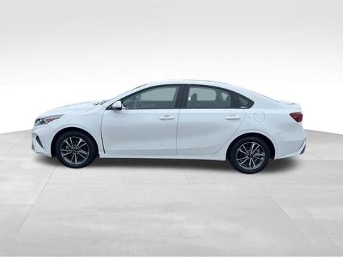 Certified 2024 Kia Forte LXS image 5