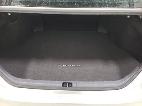 Used 2024 Toyota Camry SE FWD image 33