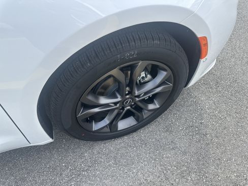 New 2026 Chrysler Pacifica Select FWD image 29