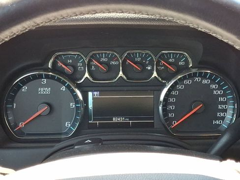Used 2020 Chevrolet Suburban LS AWD/4WD image 17