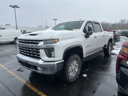 Used 2023 Chevrolet Silverado 3500 LTZ image 4