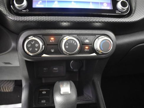 Used 2023 Nissan Kicks SV FWD image 22
