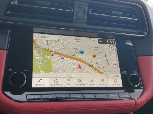 Certified 2024 Nissan Z Performance w/ Floor Mat Package image 10