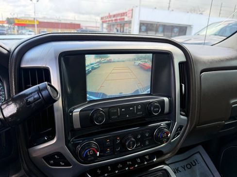 Used 2019 GMC Sierra 3500 SLT w/ Duramax Plus Package AWD/4WD image 18