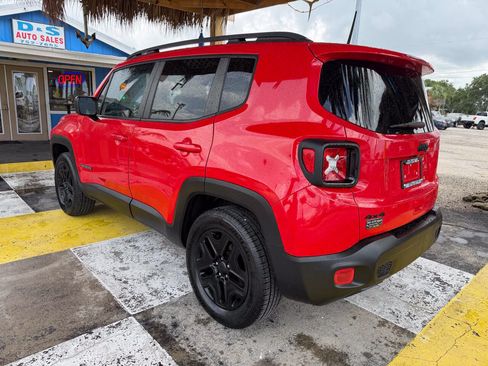 Used 2018 Jeep Renegade Sport w/ Power & Air Group AWD/4WD image 8
