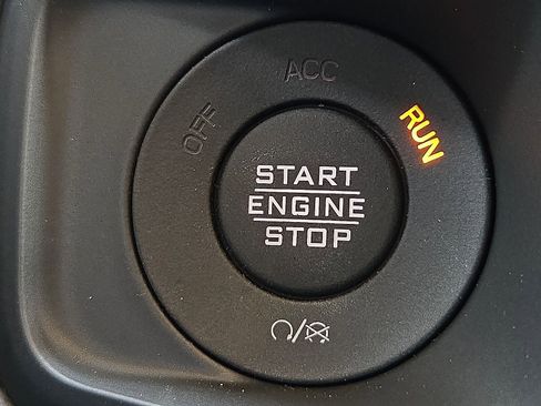 New 2026 Jeep Wrangler Unlimited Rubicon AWD/4WD image 22