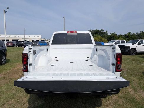 New 2026 RAM 2500 Tradesman AWD/4WD image 12