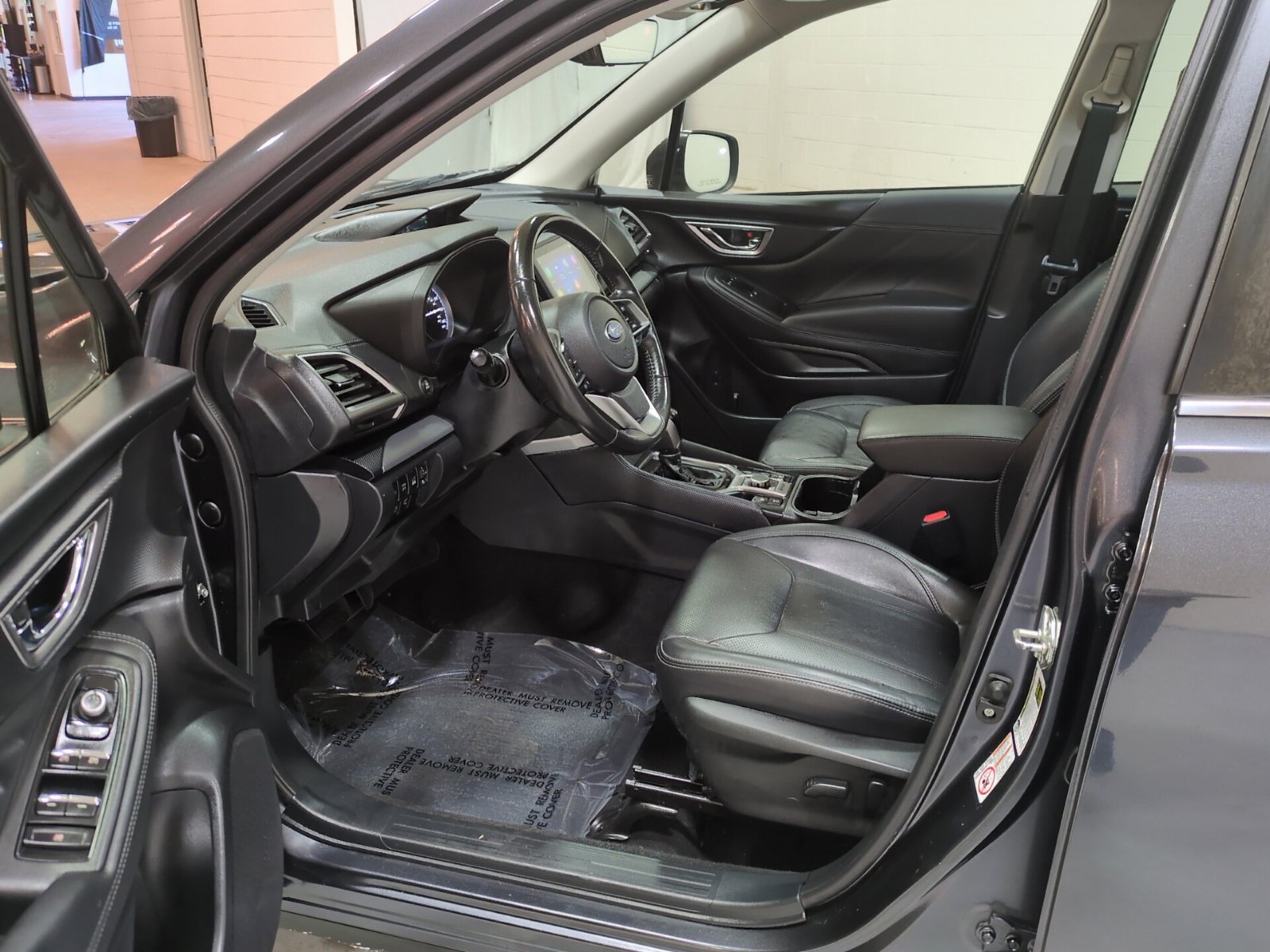 Used 2019 Subaru Forester Limited AWD/4WD image 17