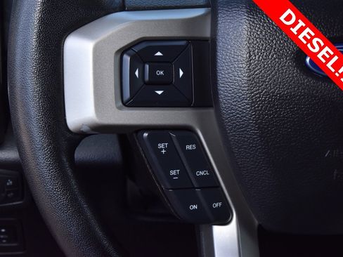 Used 2018 Ford F150 Lariat w/ Equipment Group 502A Luxury image 23