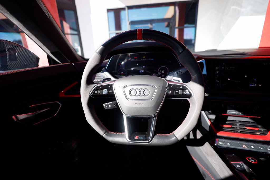 Used 2023 Audi RS e-tron GT AWD/4WD image 29