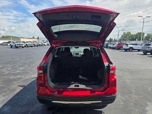 Used 2024 Chevrolet Equinox LT FWD image 5