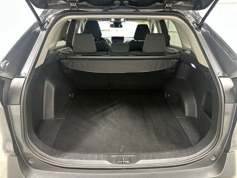 Used 2024 Toyota RAV4 XLE FWD image 15