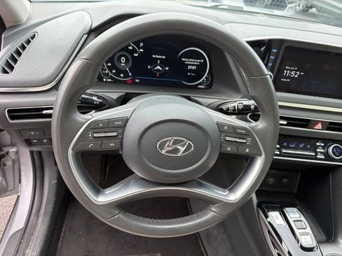 Used 2023 Hyundai Sonata SEL w/ Convenience Package FWD image 19