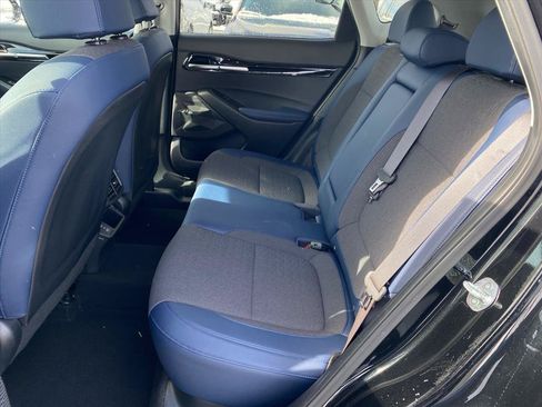 Used 2024 Kia Seltos S AWD/4WD image 19