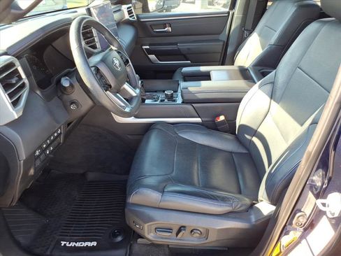 Used 2024 Toyota Tundra Platinum AWD/4WD image 5