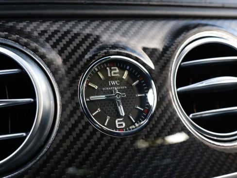 Used 2017 Mercedes-Benz S 63 AMG 4MATIC Sedan image 45