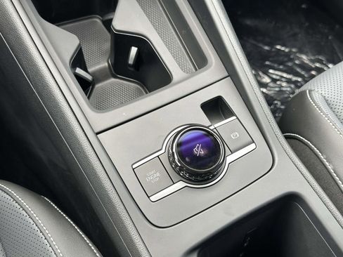 New 2025 Volkswagen Tiguan SE image 22