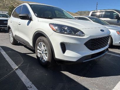 Used 2022 Ford Escape SE w/ Convenience Package