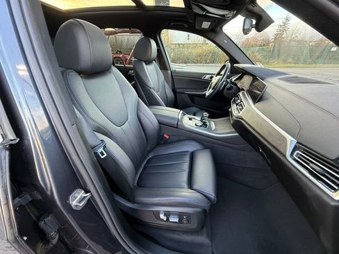 Used 2019 BMW X5 xDrive40i w/ Convenience Package image 12