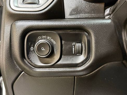 Used 2022 RAM 2500 Tradesman image 27